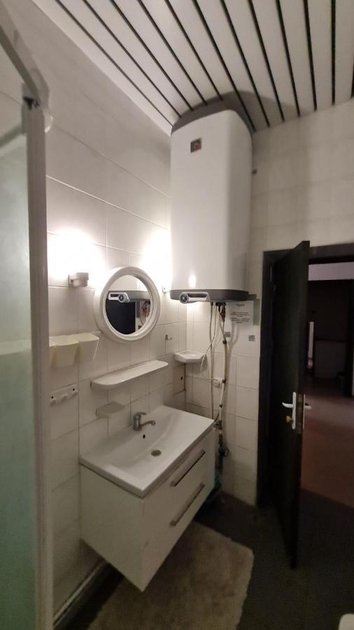 Pacific Hostel วิลนีอุส ภายนอก รูปภาพ